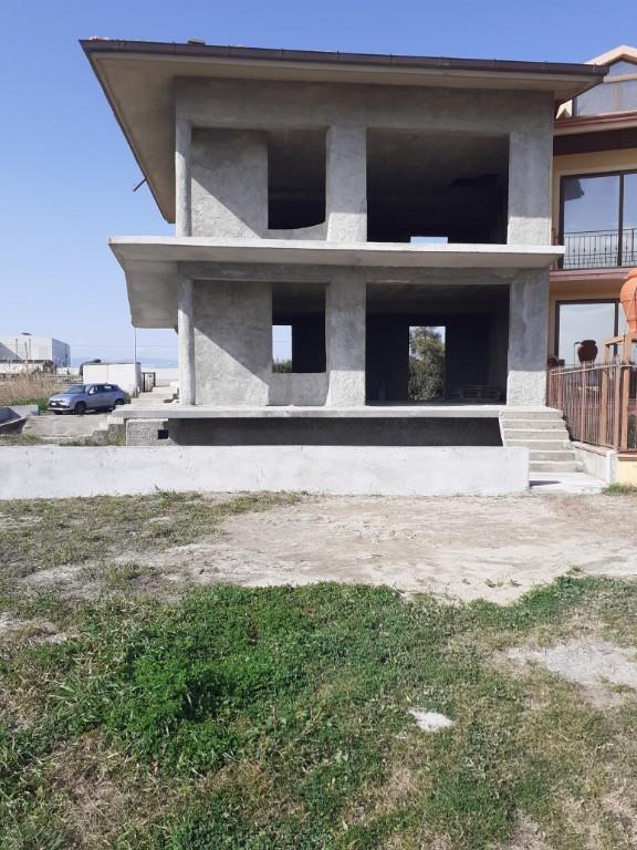 casa indipendente in vendita a Crotone in zona Margherita