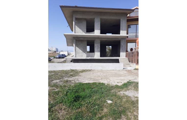 casa indipendente in vendita a Crotone in zona Margherita