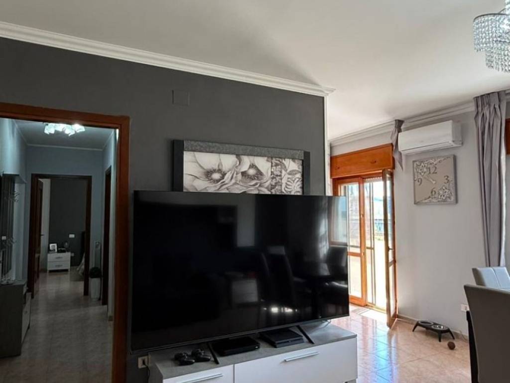 appartamento in vendita a Crotone in zona Tufolo