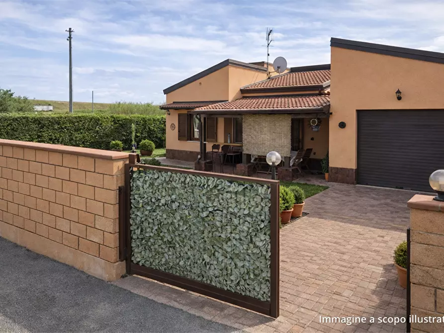 casa indipendente in vendita a Crotone in zona Margherita