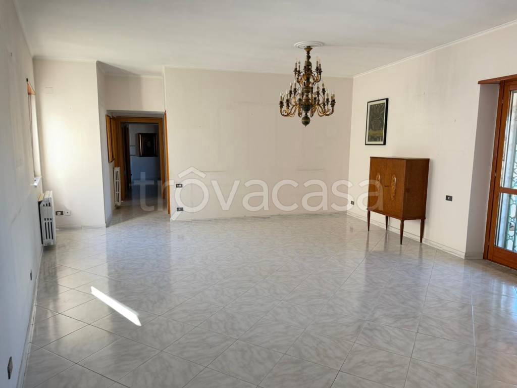 appartamento in vendita a Crotone in zona Centro Città