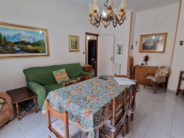 appartamento in vendita a Crotone in zona Margherita