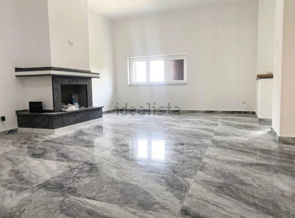 appartamento in vendita a Crotone in zona Centro Città