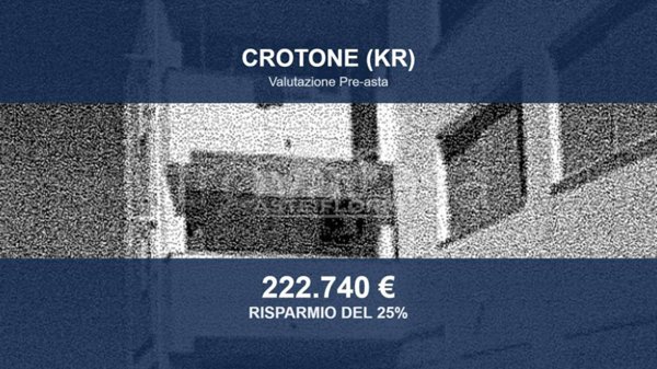 casa indipendente in vendita a Crotone in zona Farina