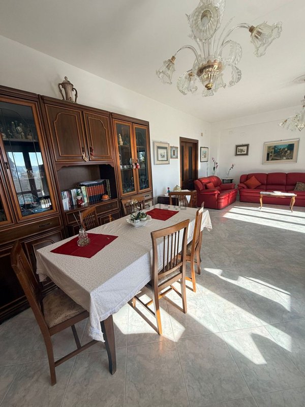 appartamento in vendita a Crotone