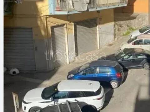 negozio in vendita a Crotone