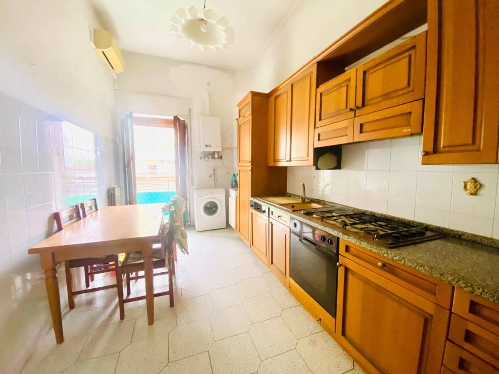 appartamento in vendita a Crotone in zona Margherita