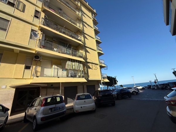 appartamento in vendita a Crotone in zona Città Vecchia