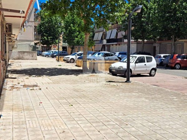 appartamento in vendita a Crotone in zona Farina