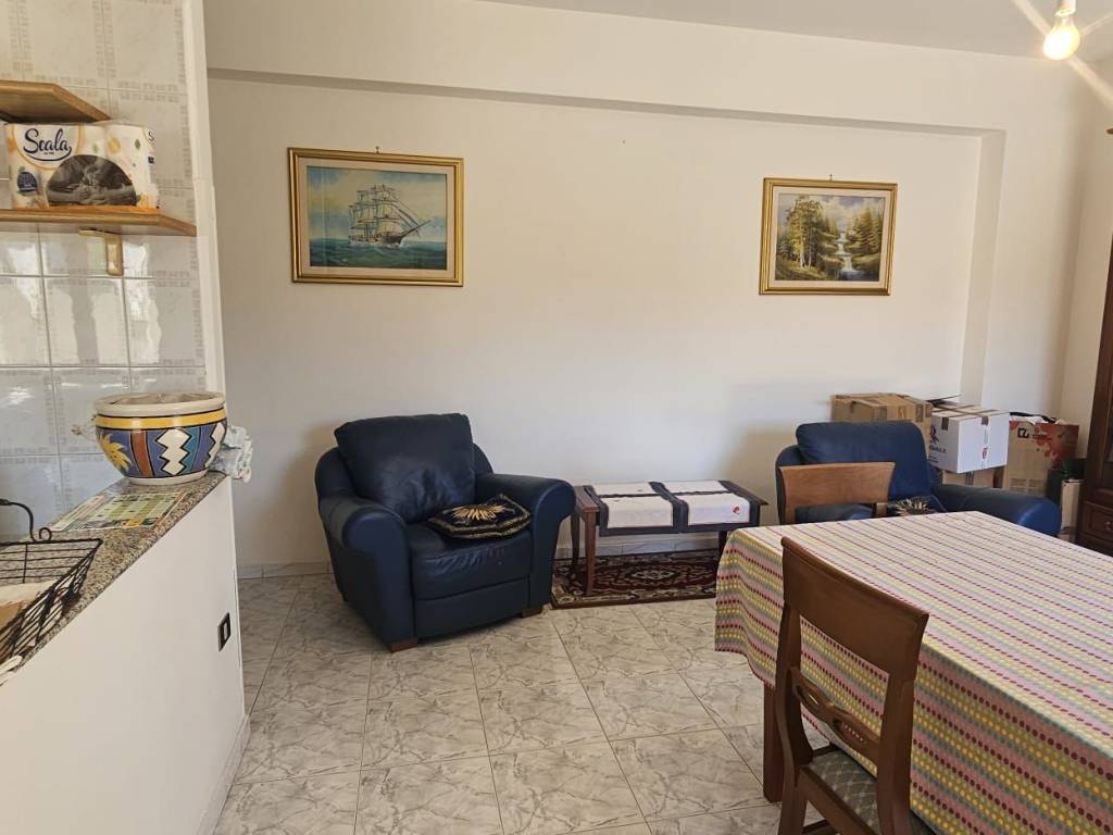 appartamento in vendita a Crotone in zona Farina