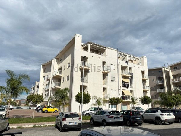 appartamento in vendita a Crotone in zona Farina