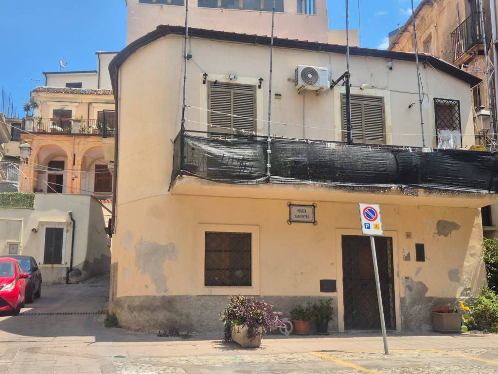 appartamento in vendita a Crotone in zona Città Vecchia