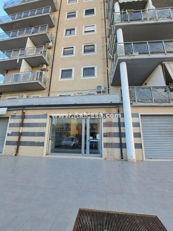 appartamento in vendita a Crotone in zona Farina