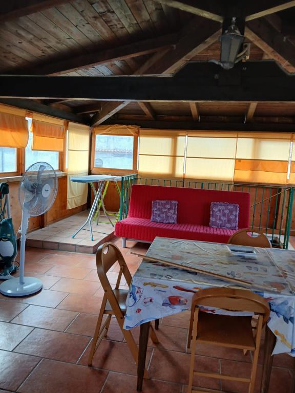 casa indipendente in vendita a Crotone in zona Centro Città