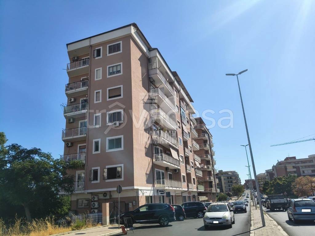 appartamento in vendita a Crotone in zona Centro Città