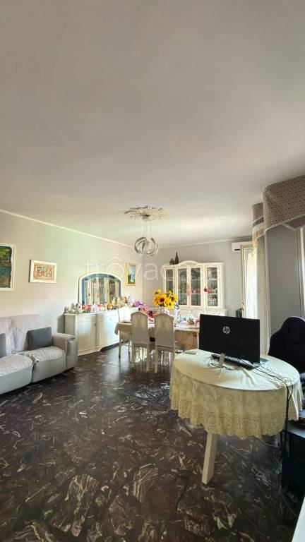 appartamento in vendita a Crotone in zona Centro Città