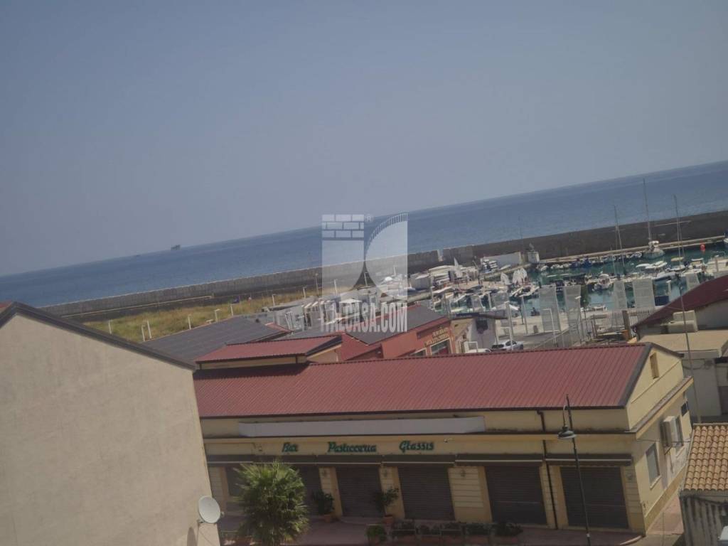 appartamento in vendita a Crotone in zona Centro Città