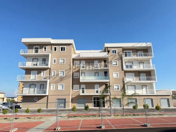 appartamento in vendita a Crotone in zona Farina