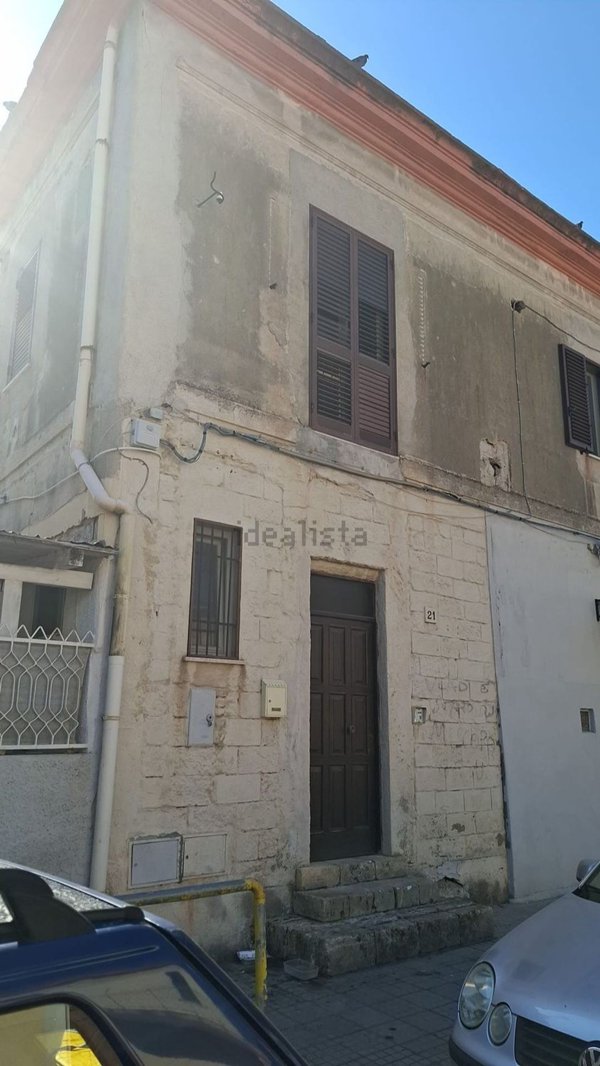 appartamento in vendita a Crotone in zona Città Vecchia