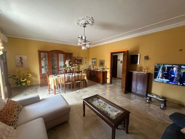 appartamento in vendita a Crucoli