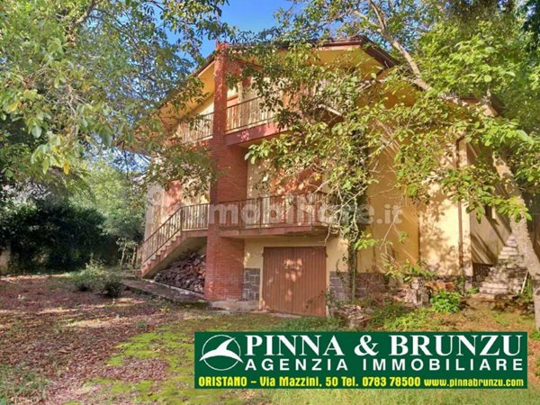 casa indipendente in vendita a Cutro in zona San Leonardo