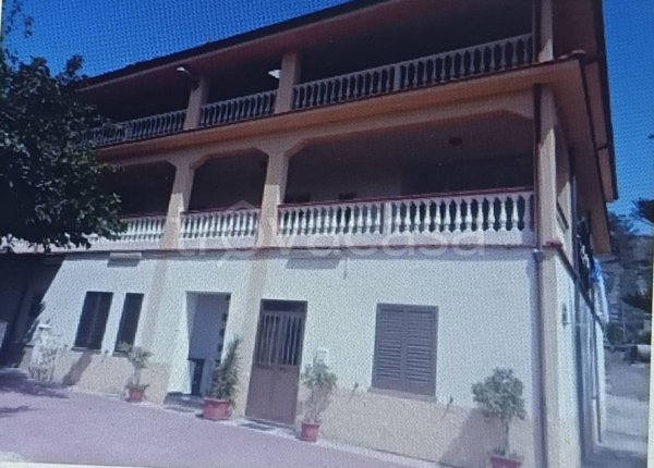 appartamento in vendita a Cutro in zona Steccato