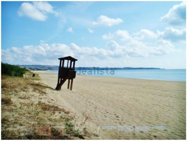 appartamento in vendita a Cutro in zona Steccato