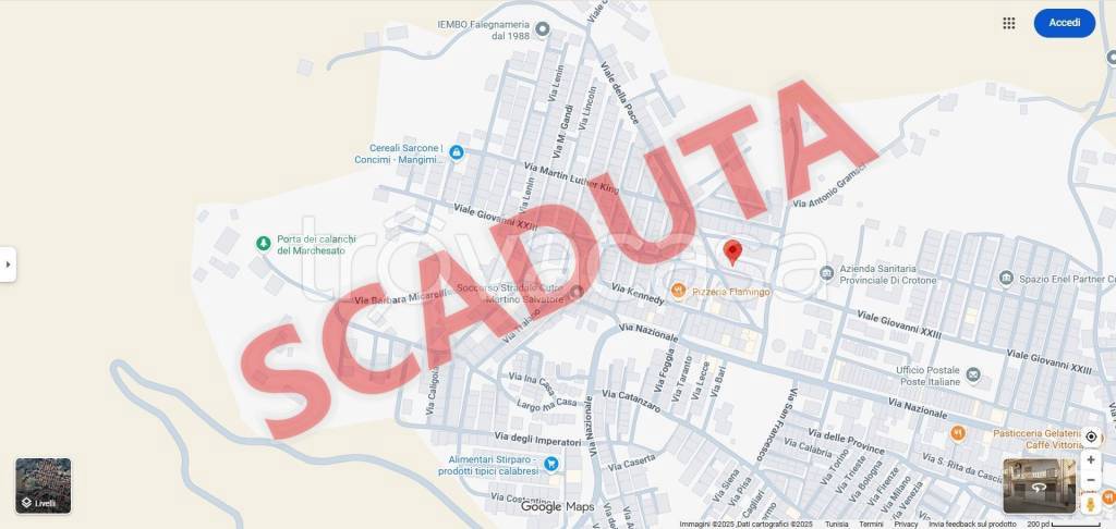 locale commerciale in vendita a Cutro