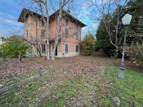 casa indipendente in vendita a Cutro in zona San Leonardo