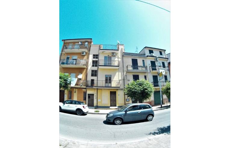 appartamento in vendita a Cutro in zona Steccato