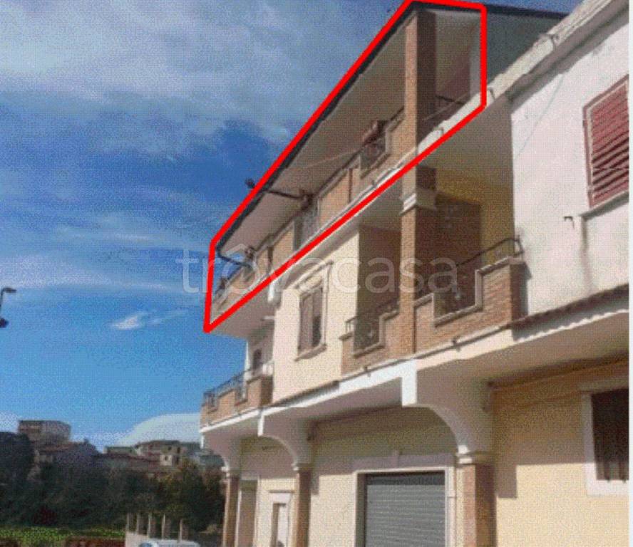 terreno edificabile in vendita a Cutro in zona Steccato