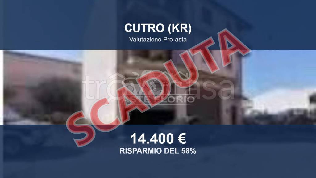 locale commerciale in vendita a Cutro