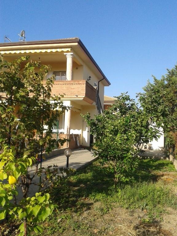 appartamento in vendita a Cutro in zona Steccato