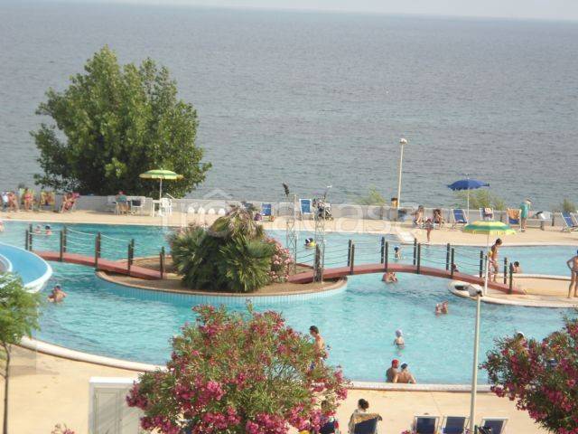 appartamento in vendita ad Isola di Capo Rizzuto in zona Capo Rizzuto