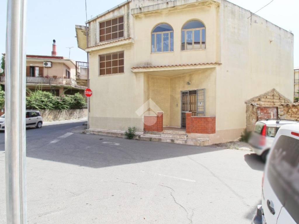 casa indipendente in vendita ad Isola di Capo Rizzuto