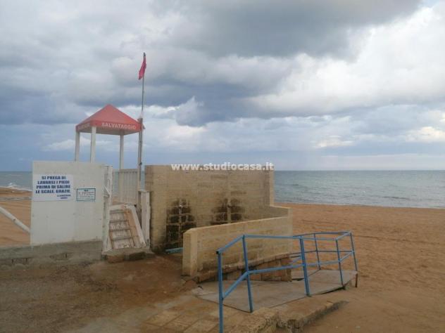 appartamento in vendita ad Isola di Capo Rizzuto in zona Capo Rizzuto