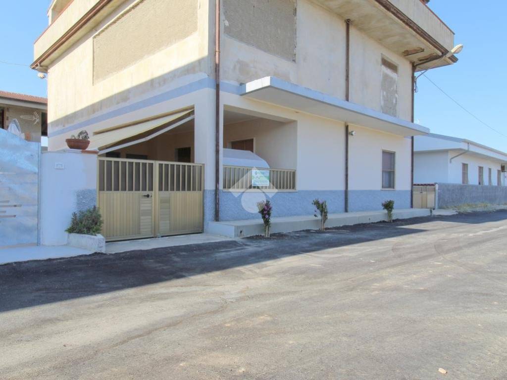 appartamento in vendita ad Isola di Capo Rizzuto