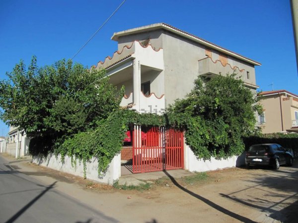 appartamento in vendita ad Isola di Capo Rizzuto in zona Le Cannella