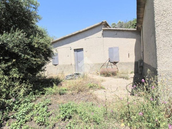 casa indipendente in vendita ad Isola di Capo Rizzuto