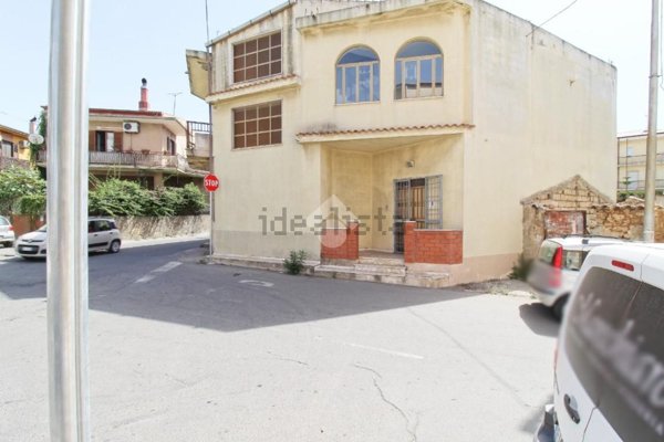 casa semindipendente in vendita ad Isola di Capo Rizzuto