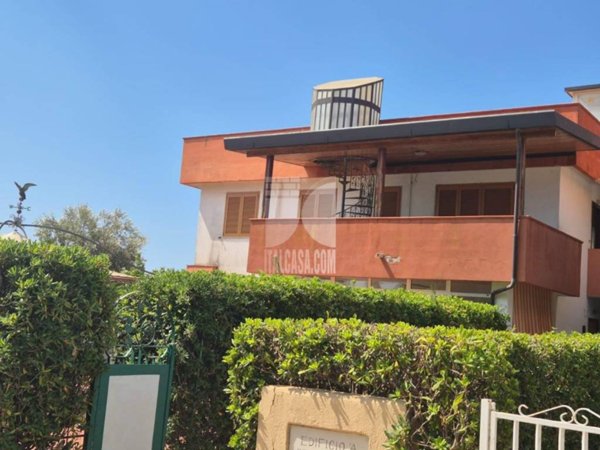 appartamento in vendita ad Isola di Capo Rizzuto in zona Capo Rizzuto