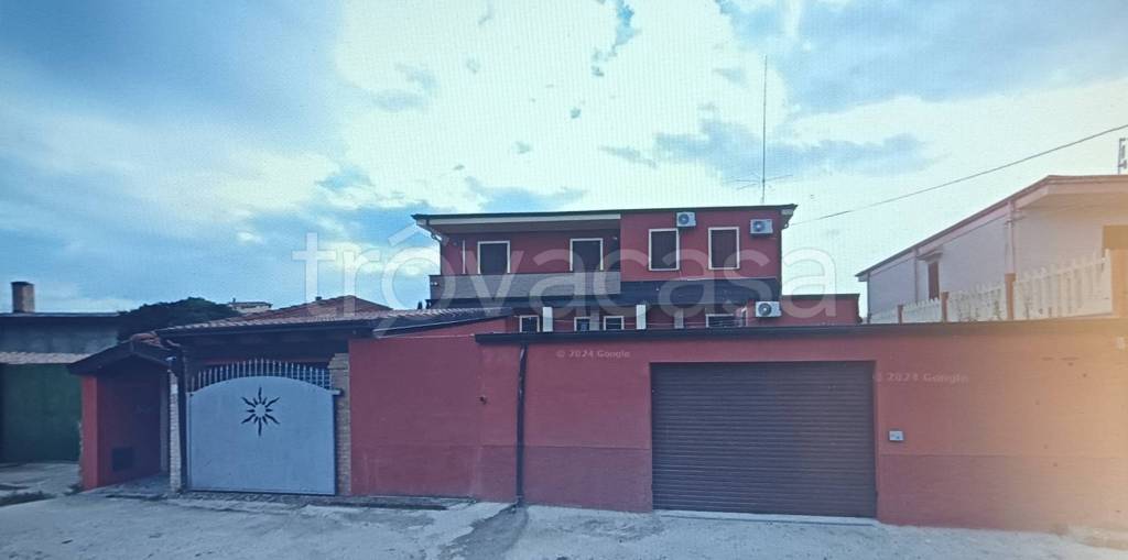 casa indipendente in vendita ad Isola di Capo Rizzuto in zona Capo Rizzuto