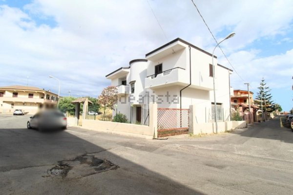 casa indipendente in vendita ad Isola di Capo Rizzuto