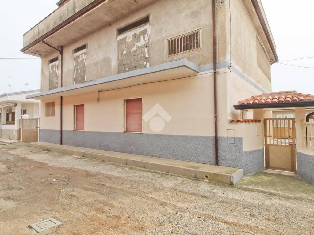 casa indipendente in vendita ad Isola di Capo Rizzuto in zona Capo Rizzuto