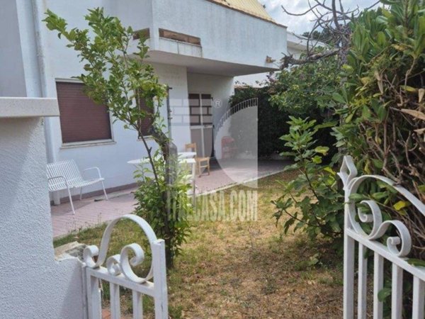 appartamento in vendita ad Isola di Capo Rizzuto