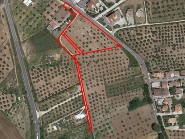 terreno edificabile in vendita ad Isola di Capo Rizzuto