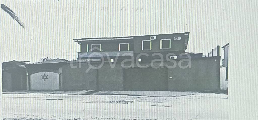 casa indipendente in vendita ad Isola di Capo Rizzuto in zona Capo Rizzuto