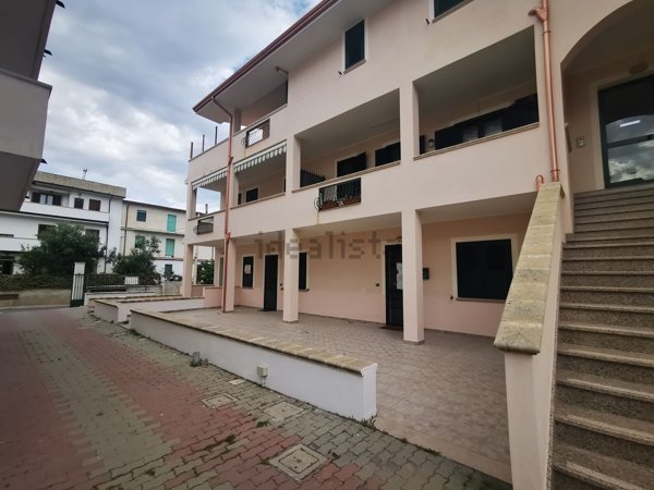 appartamento in vendita ad Isola di Capo Rizzuto in zona Le Castella