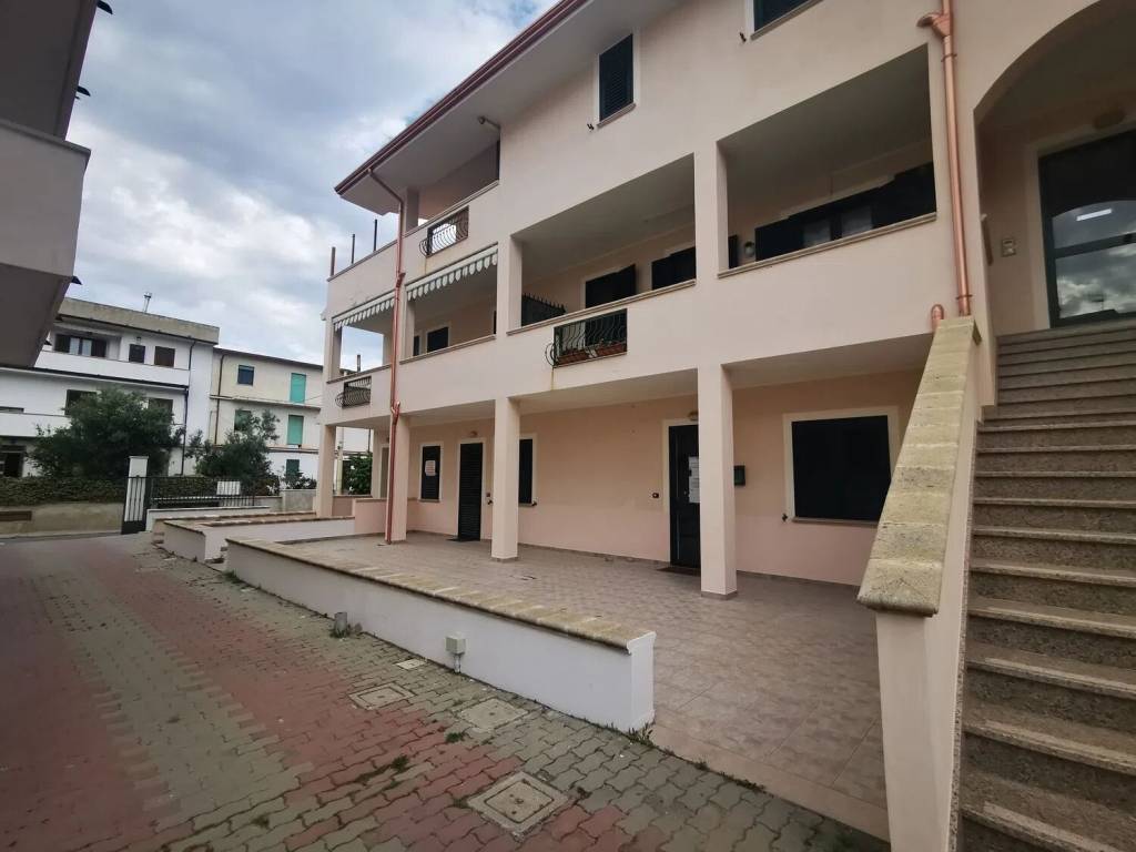 appartamento in vendita ad Isola di Capo Rizzuto in zona Le Castella