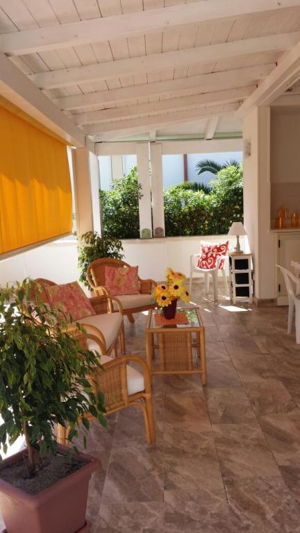 appartamento in vendita ad Isola di Capo Rizzuto in zona Le Castella